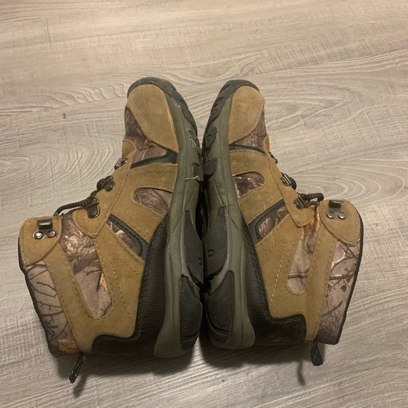 Ozark Trail Hiking Boots Shoes - Picture 6 of 9